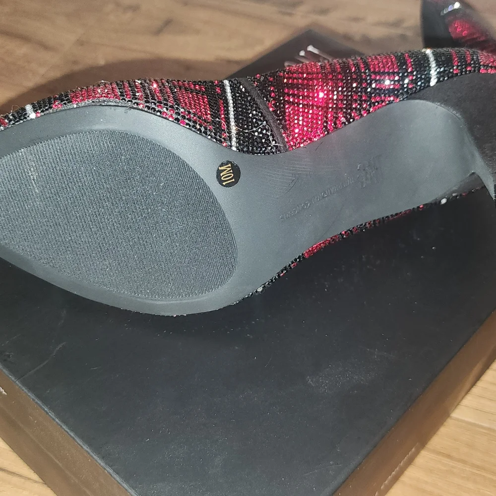 INC International Concepts Red Sequin Pointed-Toe Pumps - Picture 8 of 9